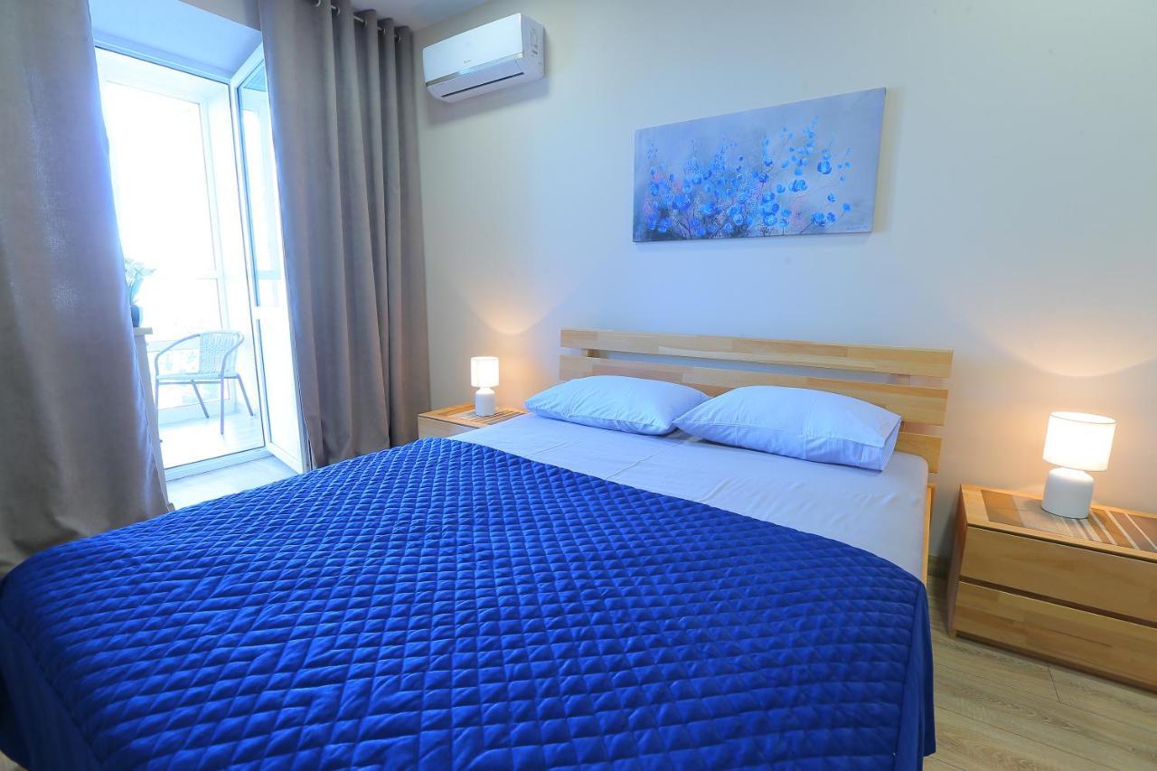 Stylish 2-rooms Apartment *